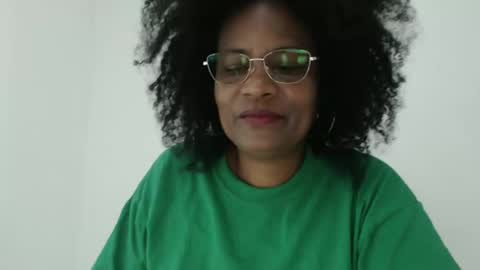 luxa online show from 11.04.25