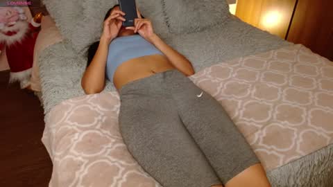 Rouss marie henao  online show from 01.19.25