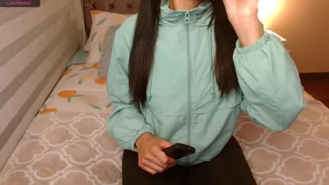 Rouss marie henao  online show from 02.11.25