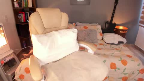 Rouss marie henao  online show from 09.19.25