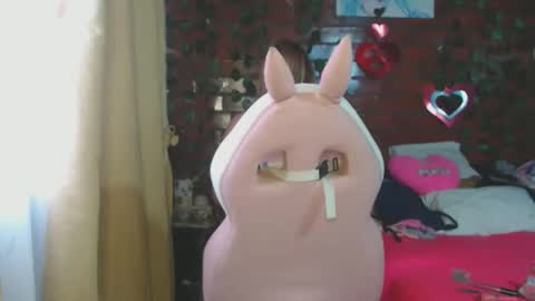 Snapshot of rousse_kitty69 chatting on 03.24.26 Daniela Ferreira online show from 03.24.26