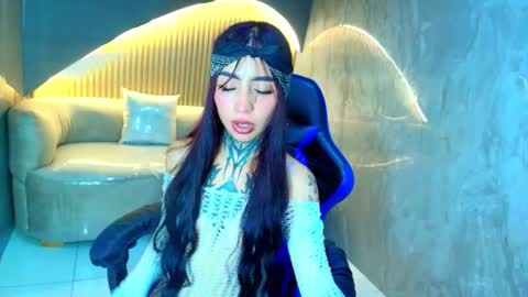 Roux  online show from 11.26.25