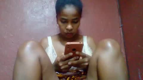 rovaelyah online show from 10.30.25