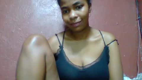 rovaelyah online show from 11.17.25