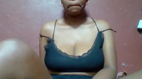 rovaelyah online show from 03.04.26