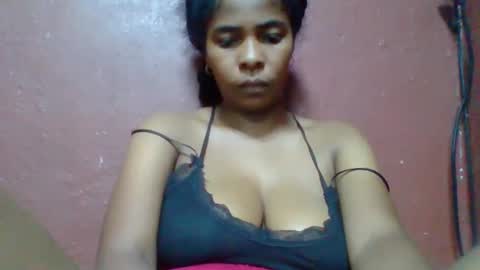rovaelyah online show from 04.30.26