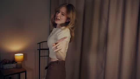 Stella online show from 02.12.25