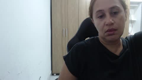 Snapshot of roxanalove7 chatting on 06.19.26 Roxana online show from 06.19.26
