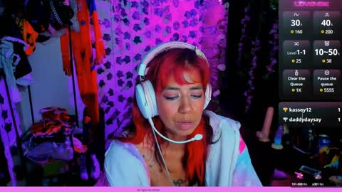 Snapshot of roxanbunny chatting on 01.27.25 roxxy online show from 01.27.25