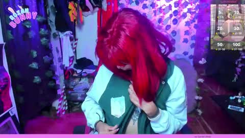 Snapshot of roxanbunny chatting on 03.04.25 roxxy online show from 03.04.25