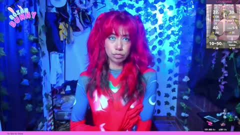 Snapshot of roxanbunny chatting on 03.07.25 roxxy online show from 03.07.25