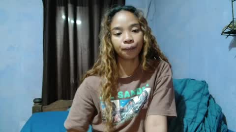 roxanne_98 online show from 05.06.26