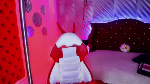 roxanne_han online show from 06.12.26