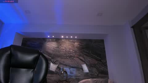 Roxanne Hill  online show from 07.26.26