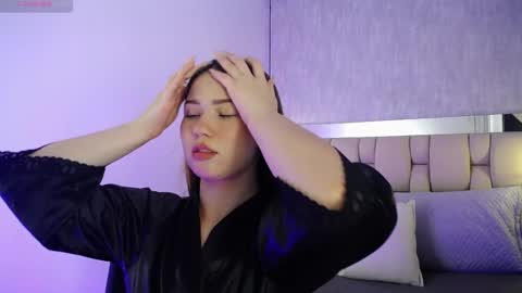 Snapshot of roxie_summers chatting on 02.21.25 Roxie online show from 02.21.25