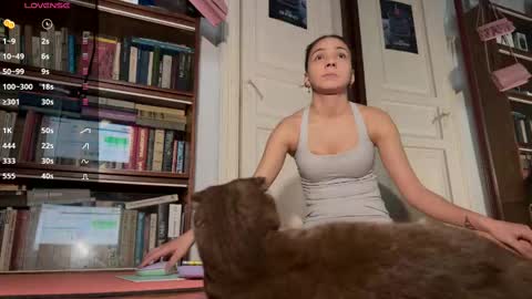 Snapshot of roxieflexie chatting on 03.05.25 Roxie online show from 03.05.25