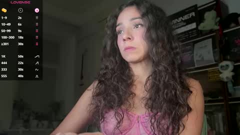 Snapshot of roxieflexie chatting on 10.02.25 Roxie online show from 10.02.25