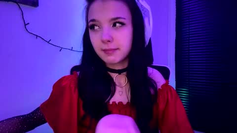 Snapshot of roxiepiurkowski chatting on 02.27.26 Hana online show from 02.27.26