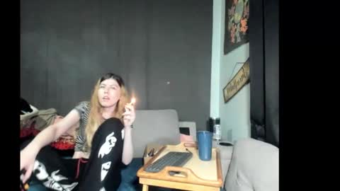 roxihazeleyes online show from 03.02.26