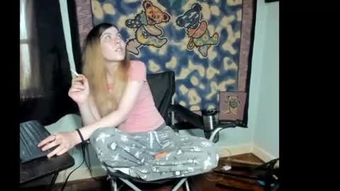 roxihazeleyes online show from 06.24.26