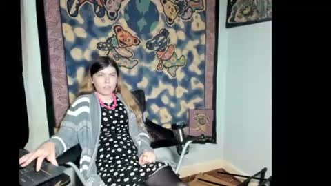 roxihazeleyes online show from 06.30.26