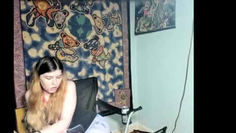 roxihazeleyes online show from 07.02.26