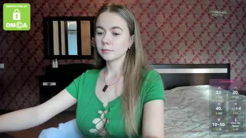 Snapshot of roxxana_xxxx chatting on 10.11.25 roxxana_xxxx online show from 10.11.25