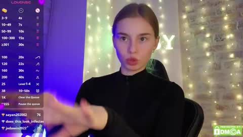 Snapshot of roxxxie_reid chatting on 02.24.26 Roxieex ABBY online show from 02.24.26