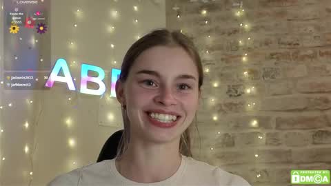 Snapshot of roxxxie_reid chatting on 04.02.26 Roxieex ABBY online show from 04.02.26