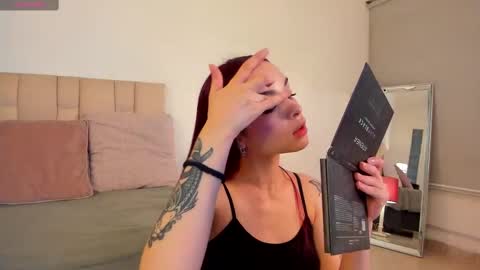 Roxxy online show from 03.11.25