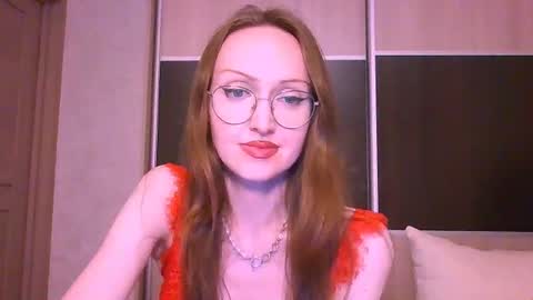 Snapshot of roxxywharton chatting on 07.06.26 Roxxy Wharton online show from 07.06.26