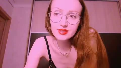 Snapshot of roxxywharton chatting on 07.24.26 Roxxy Wharton online show from 07.24.26