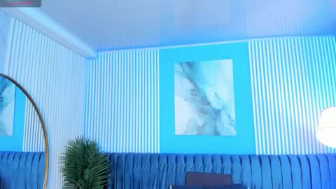 Roxy hell online show from 09.28.25