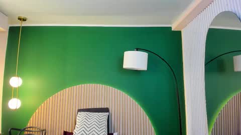 Roxy hell online show from 10.09.25