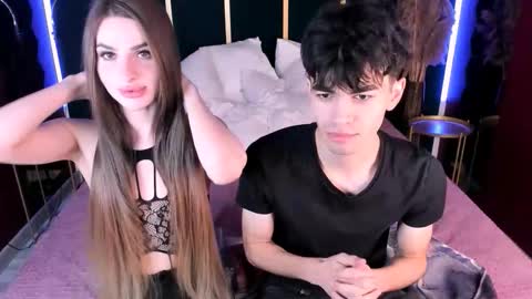 Snapshot of roxy_kisss chatting on 10.29.25 Roxy online show from 10.29.25