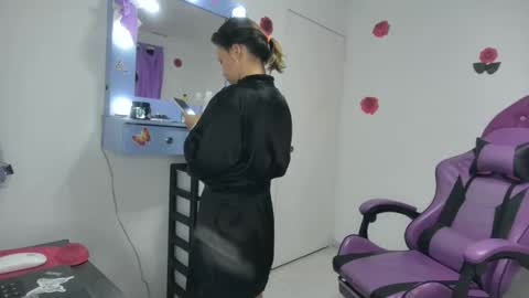 Roxy online show from 02.16.26