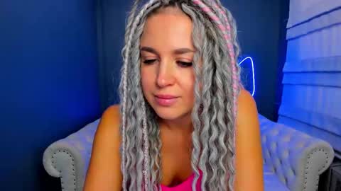 Snapshot of roxy_mars chatting on 09.27.25 Roxy online show from 09.27.25