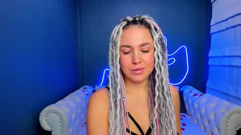 Roxy online show from 11.25.25