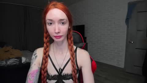 Roxy online show from 11.14.25