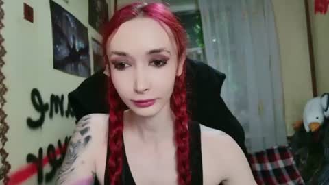 Roxy online show from 06.17.26