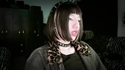 Roxy Independient model Help me to reach 50 thumbs up online show from 05.11.26