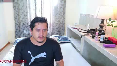 RoxyAron online show from 06.09.26