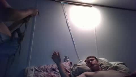 Roxy and Brock online show from 09.10.25