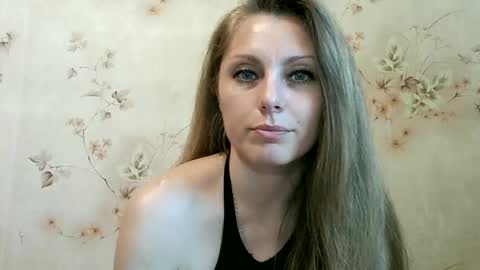 roxyfox18x01 online show from 05.22.26