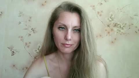 roxyfox18x01 online show from 05.23.26