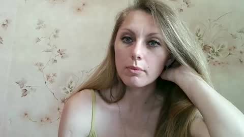roxyfox18x01 online show from 06.03.26