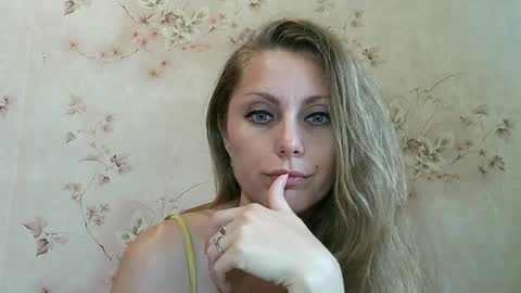 roxyfox18x01 online show from 07.12.26