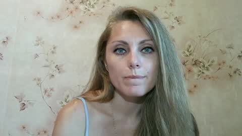 roxyfox18x01 online show from 08.01.26