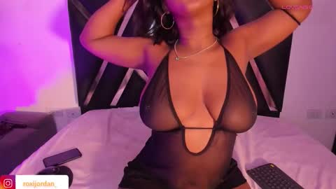 Roxxy Queen online show from 10.09.25