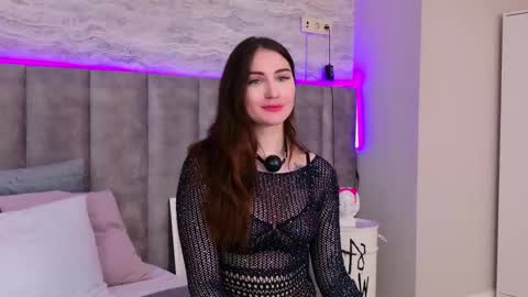 Roxy online show from 03.06.25